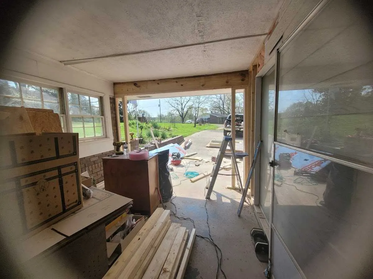 Air movers and dehumidifier for Drying & Dehumidification in McComb